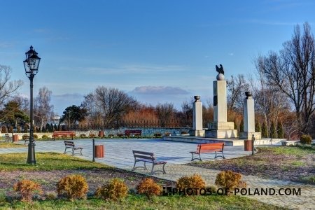 Skarżysko-Kamienna: Railwaymen's Square